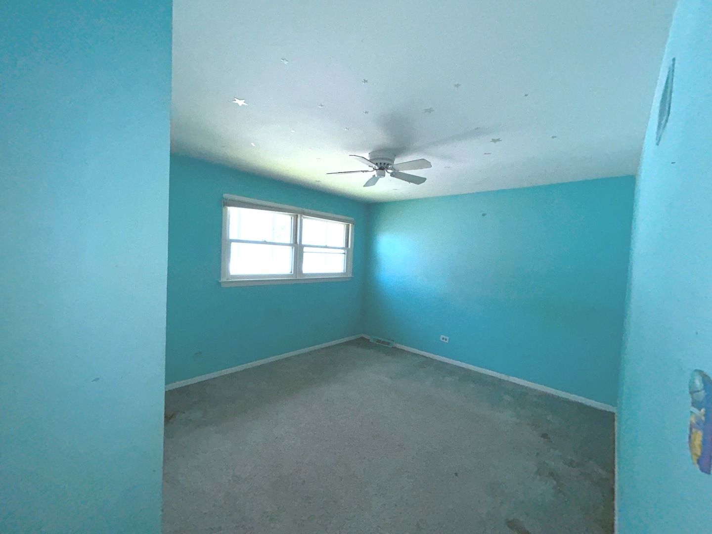 22460 Lakeshore Drive Property Photo 16