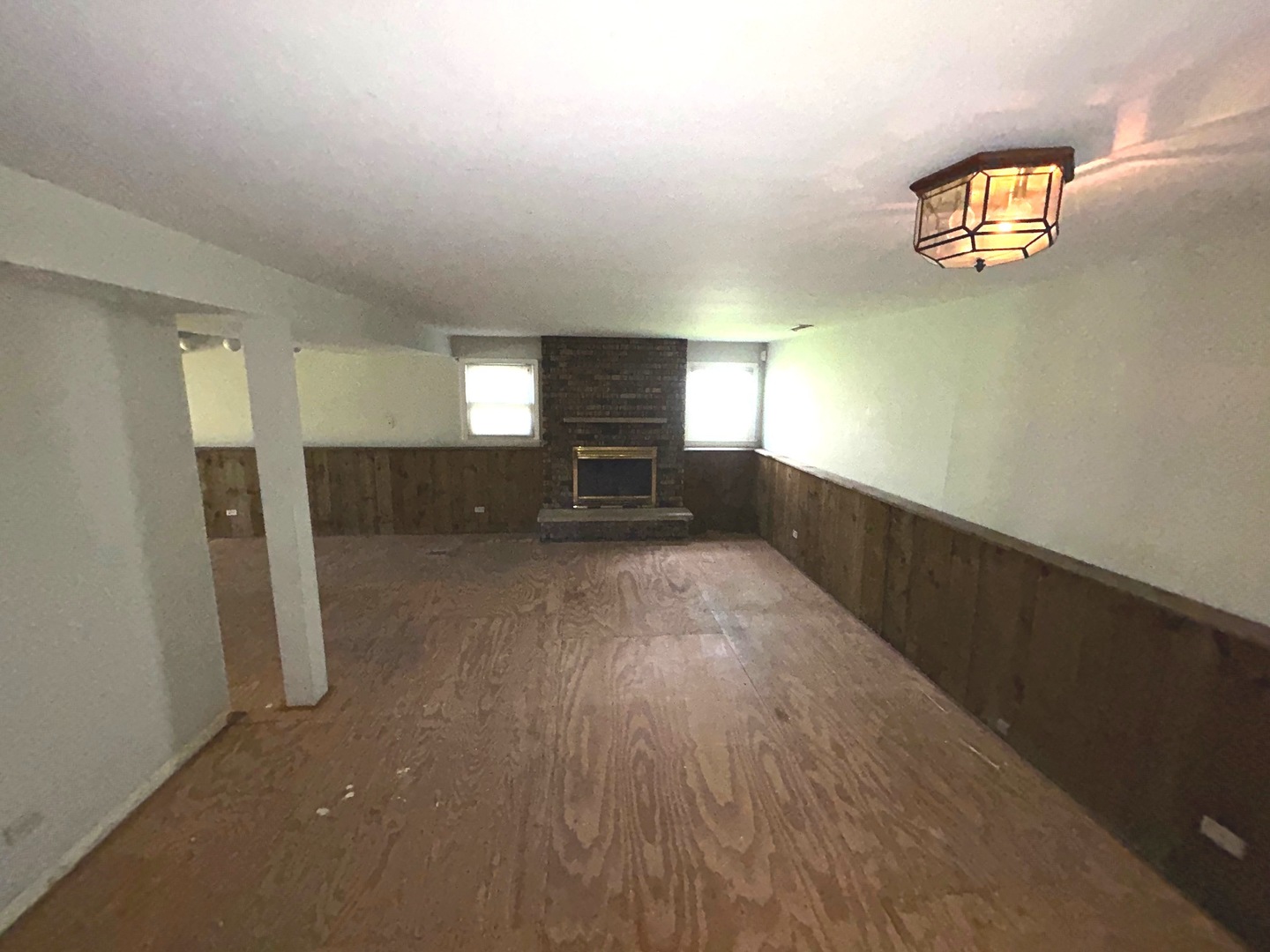 22460 Lakeshore Drive Property Photo 20