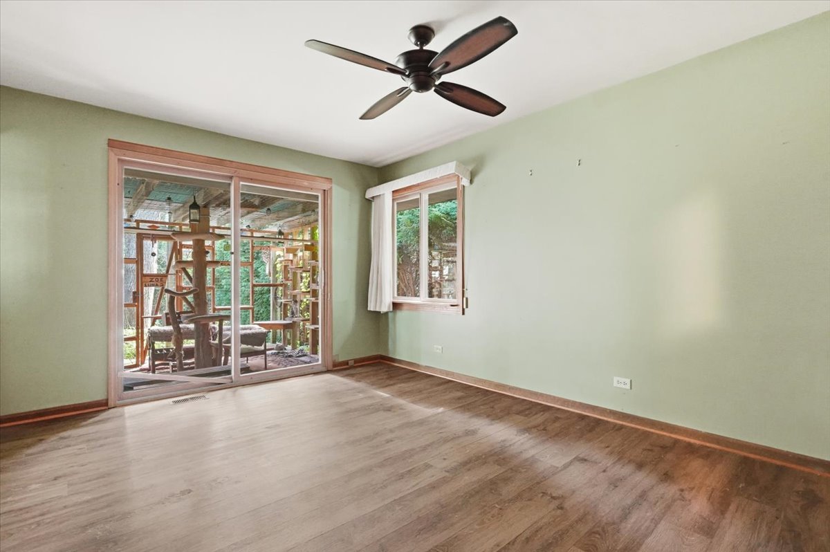 10405 W Ford Avenue Property Photo 14
