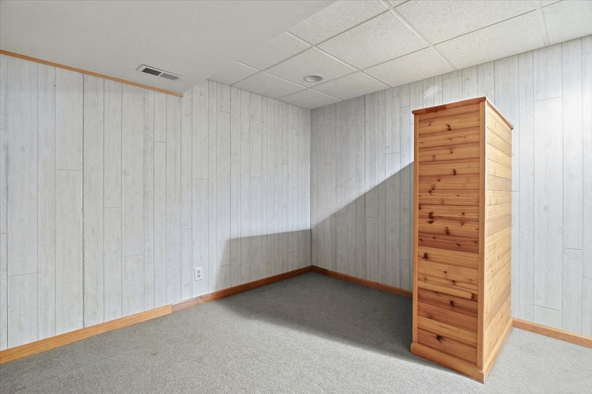 10405 W Ford Avenue Property Photo 23