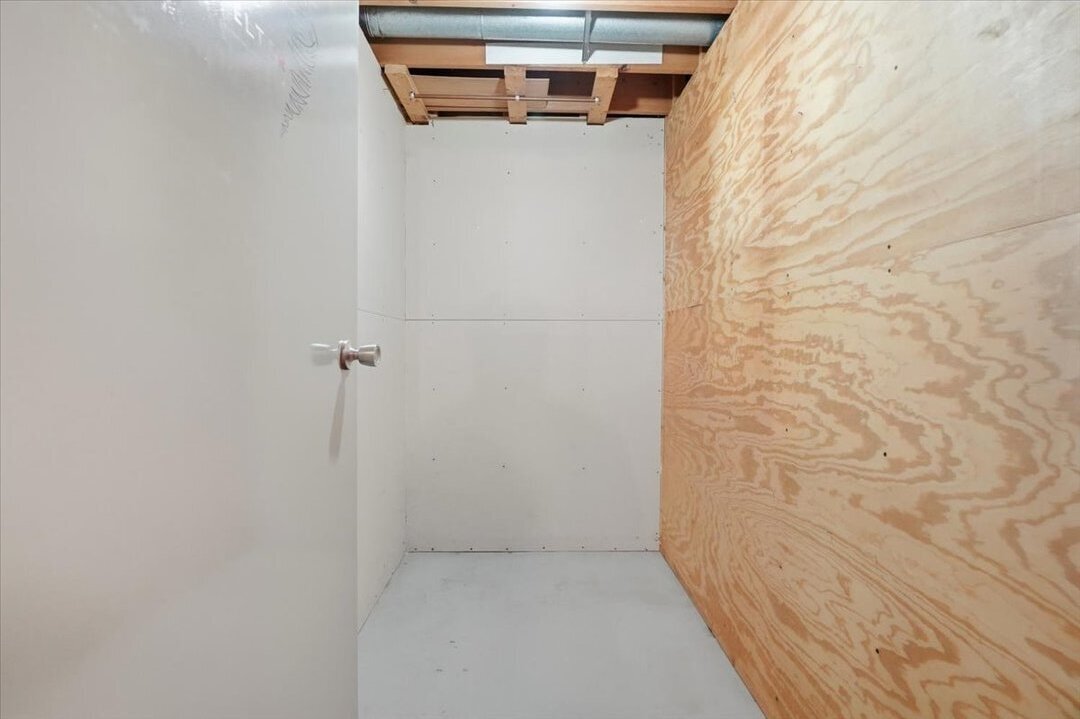 10405 W Ford Avenue Property Photo 24
