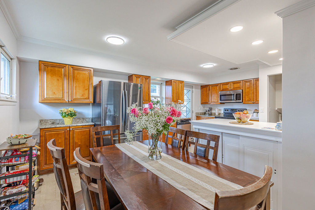 4445 Arthur Avenue Property Photo 13
