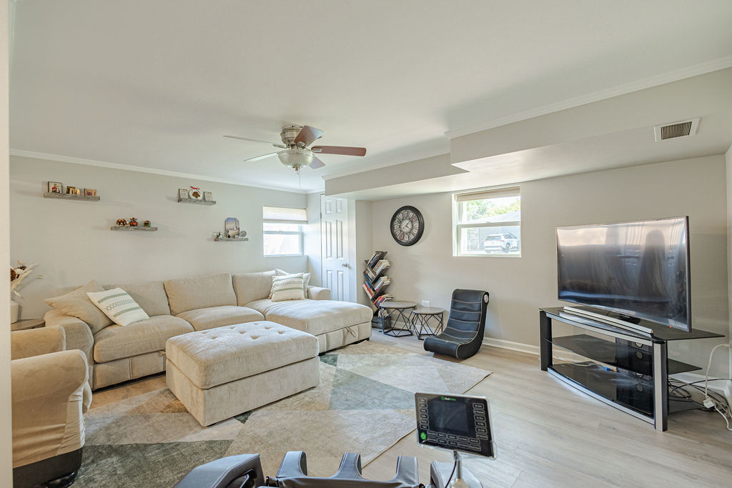 4445 Arthur Avenue Property Photo 31