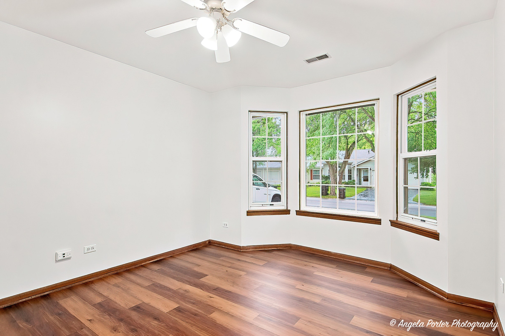 12742013 Property Photo 6