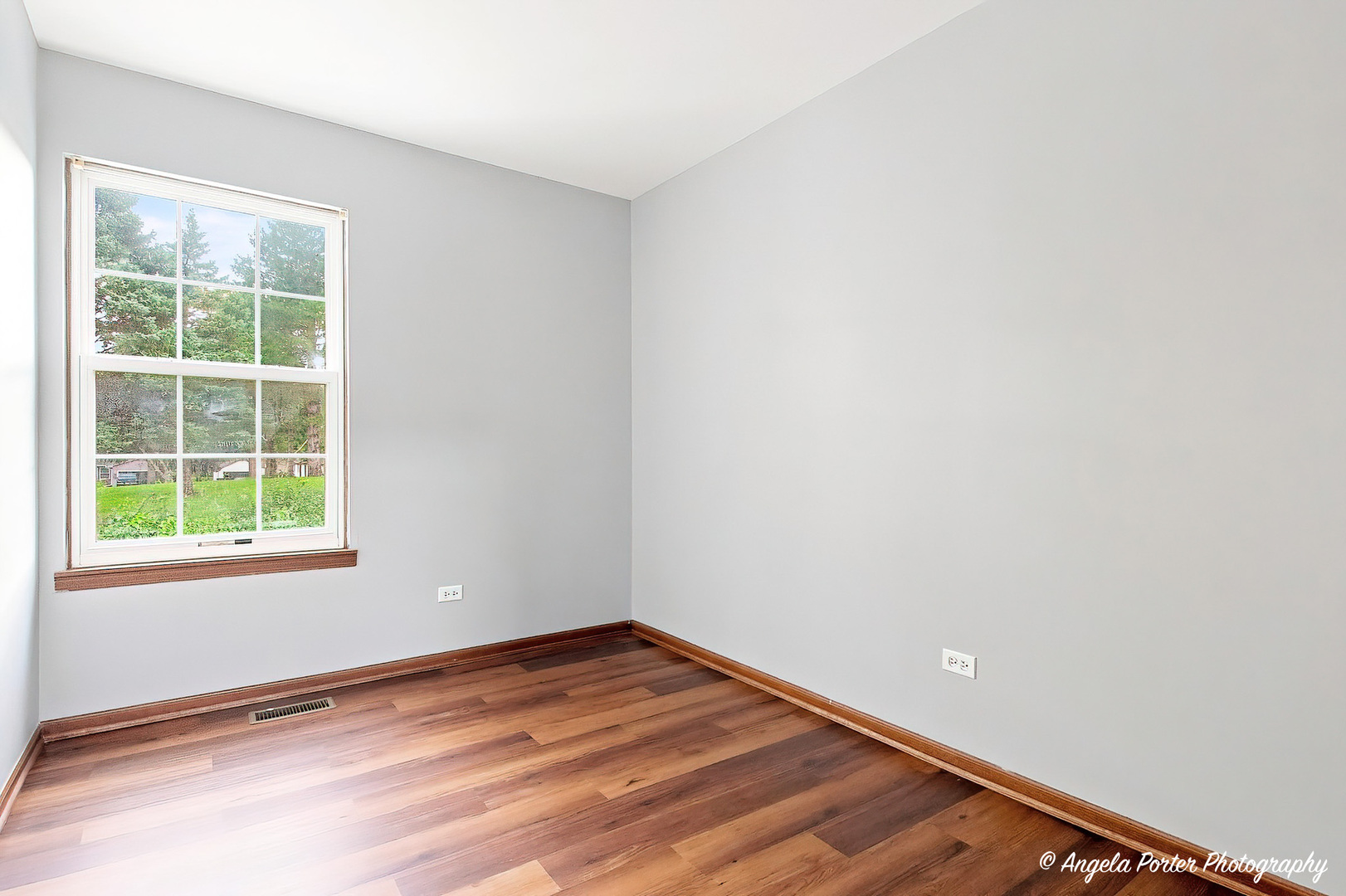 12742013 Property Photo 20