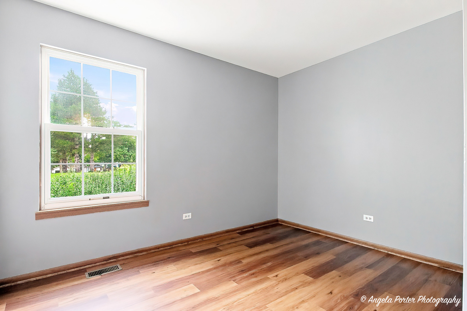12742013 Property Photo 21