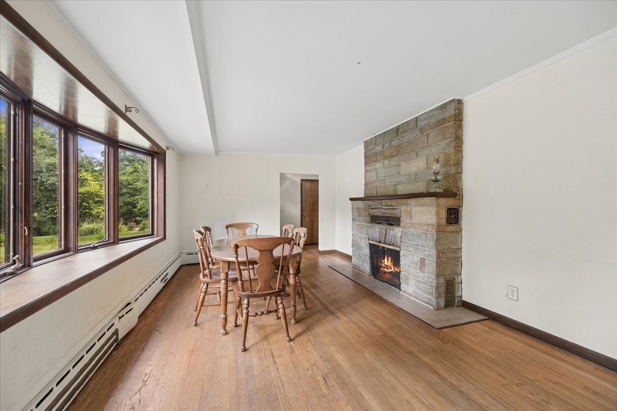 422 E Ravine Avenue Property Photo 9