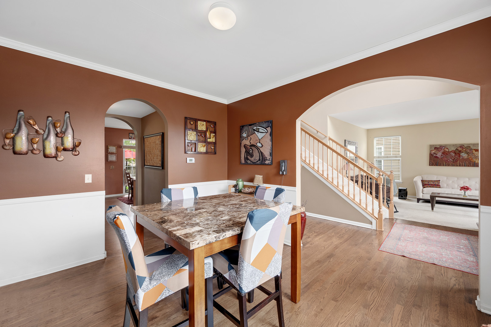 254 E Park Avenue Property Photo 6