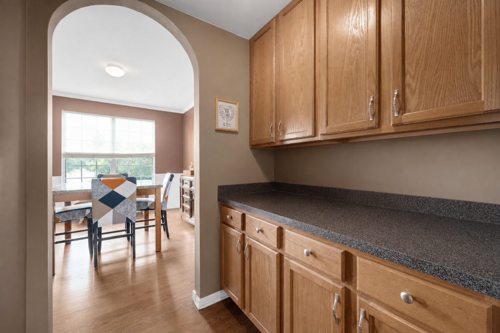 254 E Park Avenue Property Photo 17