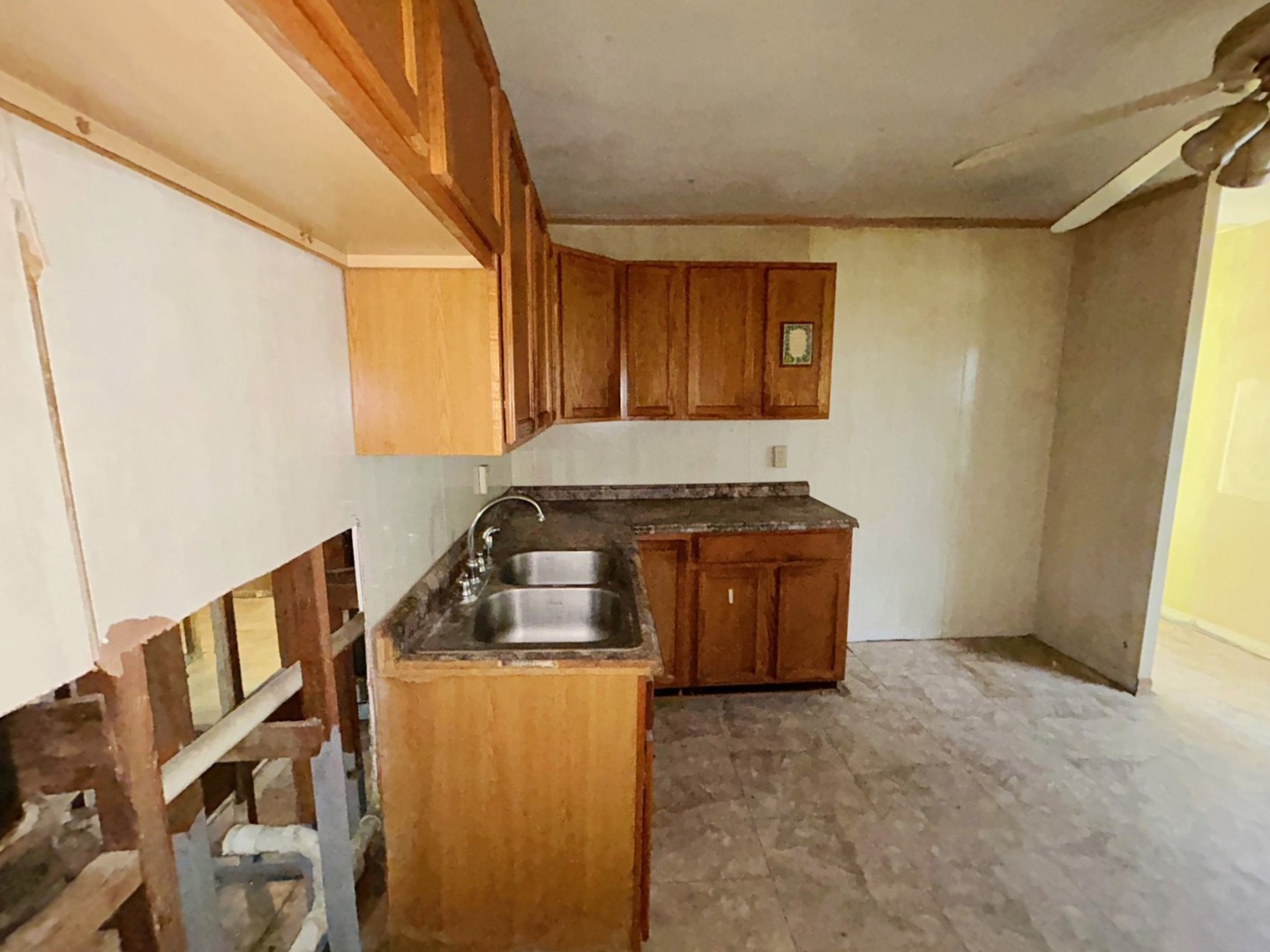 2675 E Melbrook Drive Property Photo 11