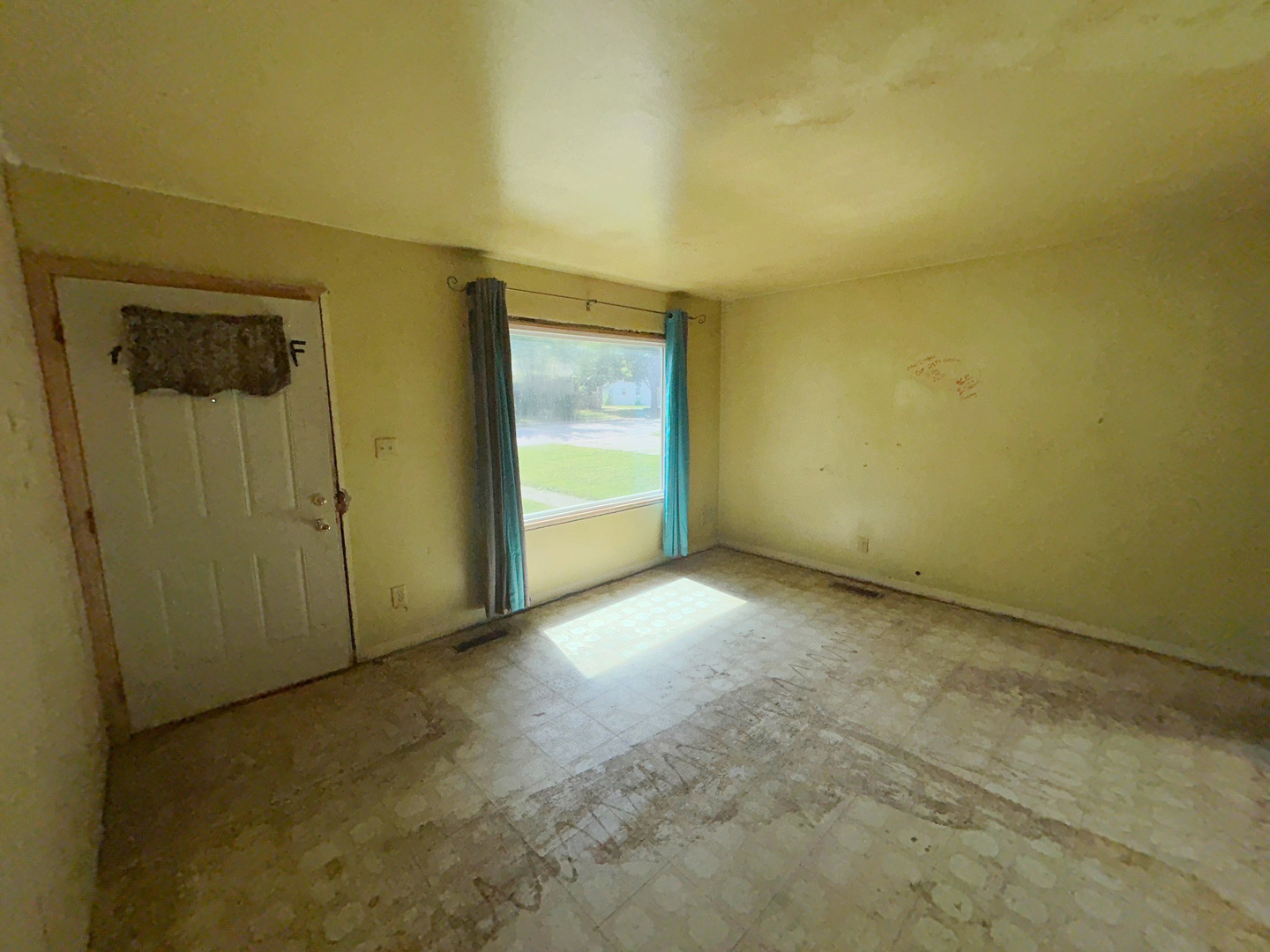 2675 E Melbrook Drive Property Photo 14
