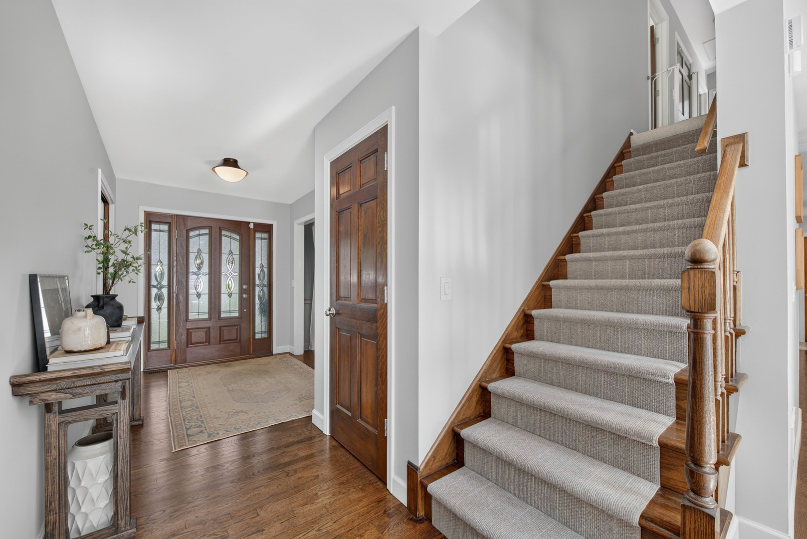 841 Buttonwood Circle Property Photo 3