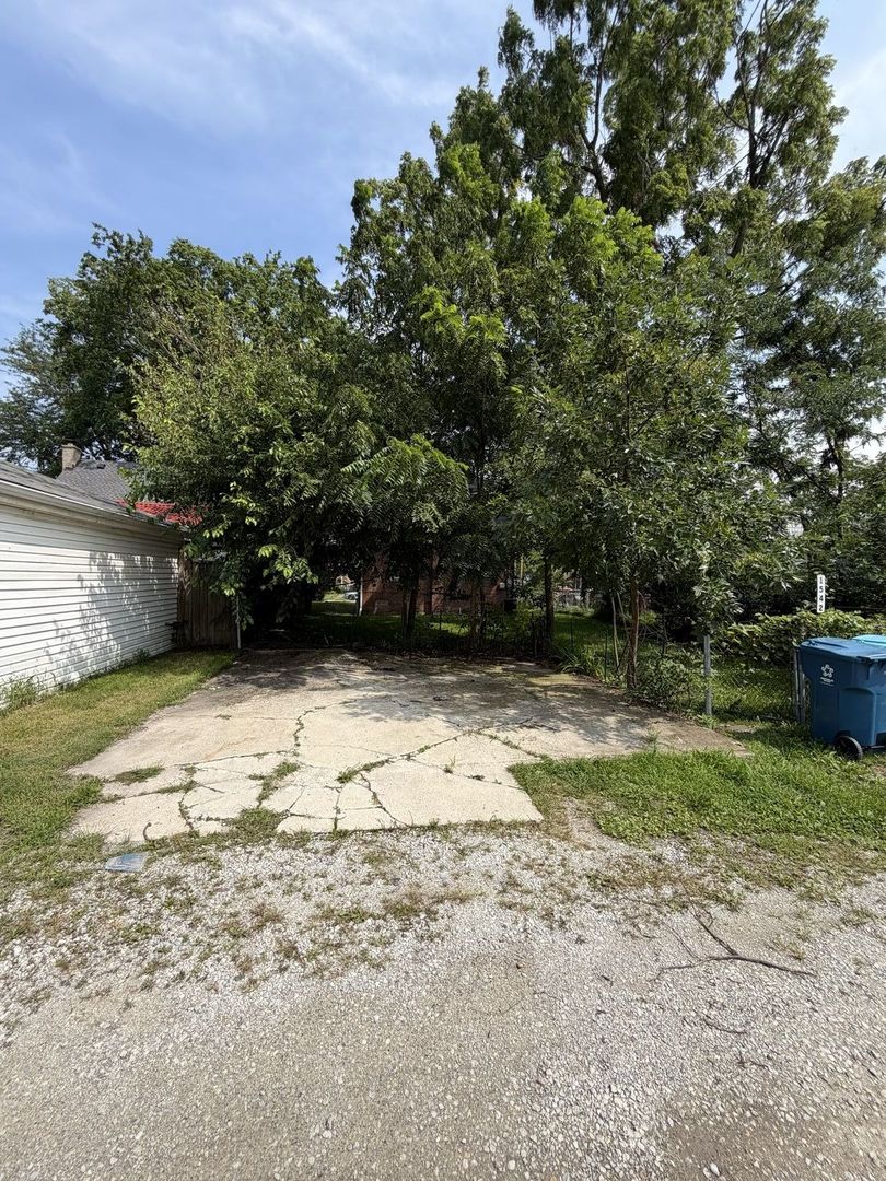 1542 Kenilworth Drive Property Photo 27