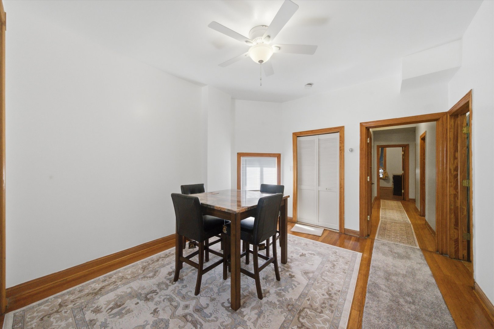 2930 N Milwaukee Avenue Property Photo 3