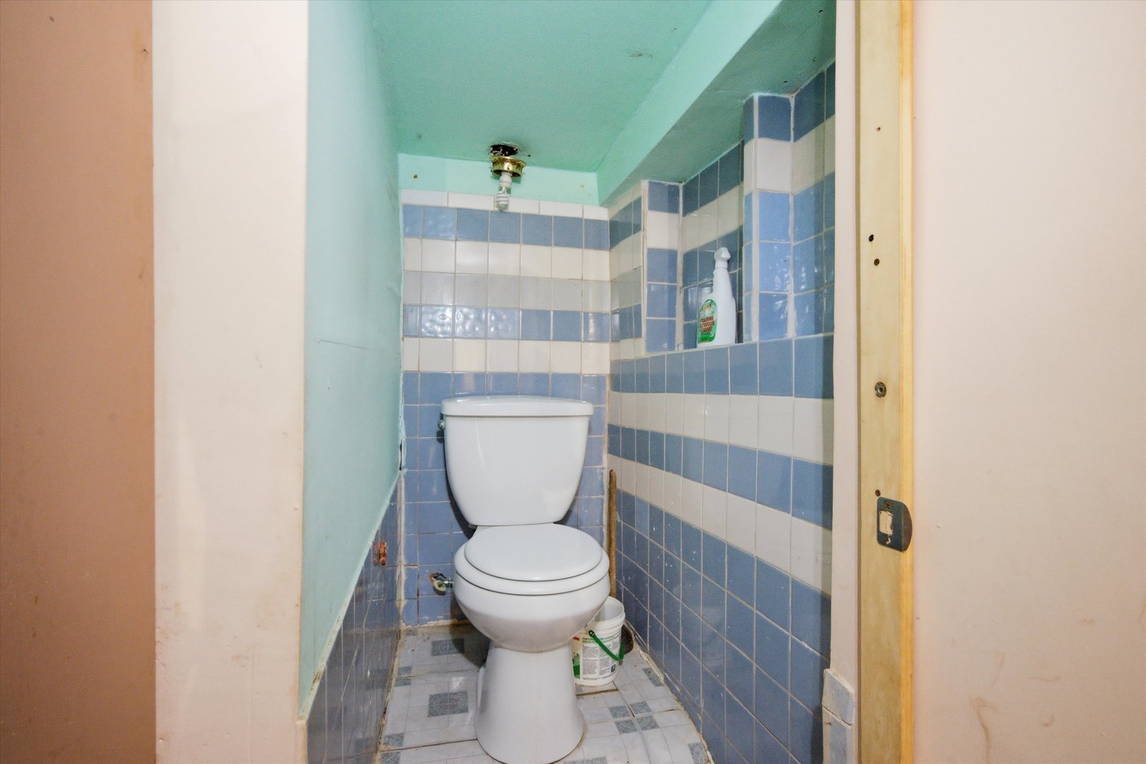 2930 N Milwaukee Avenue Property Photo 35
