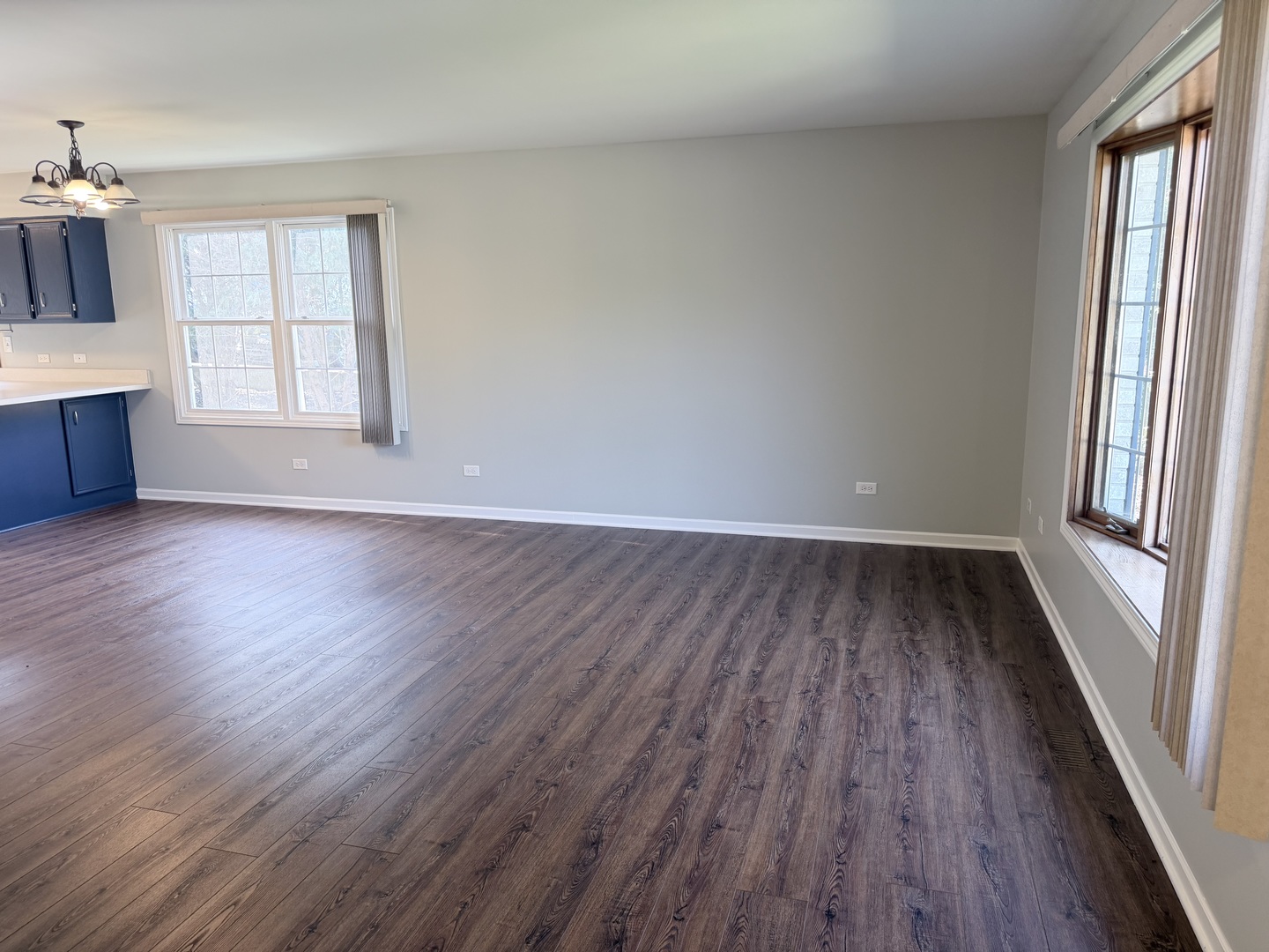 15631 W Waterford Lane Property Photo 7