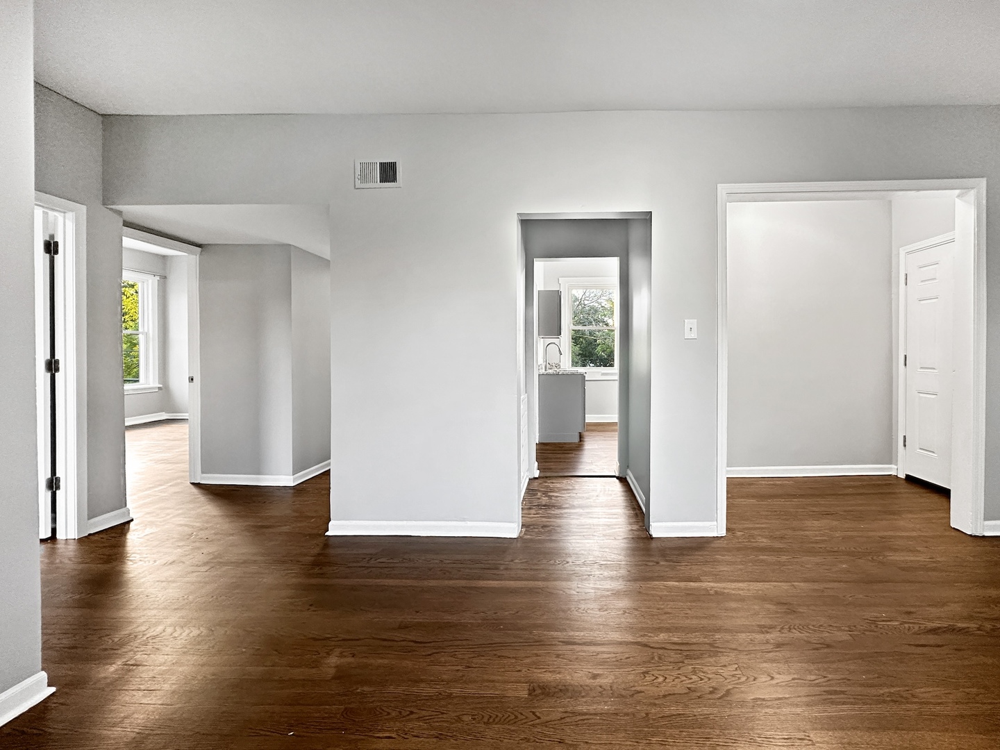 1838 W 65th Street Property Photo 8