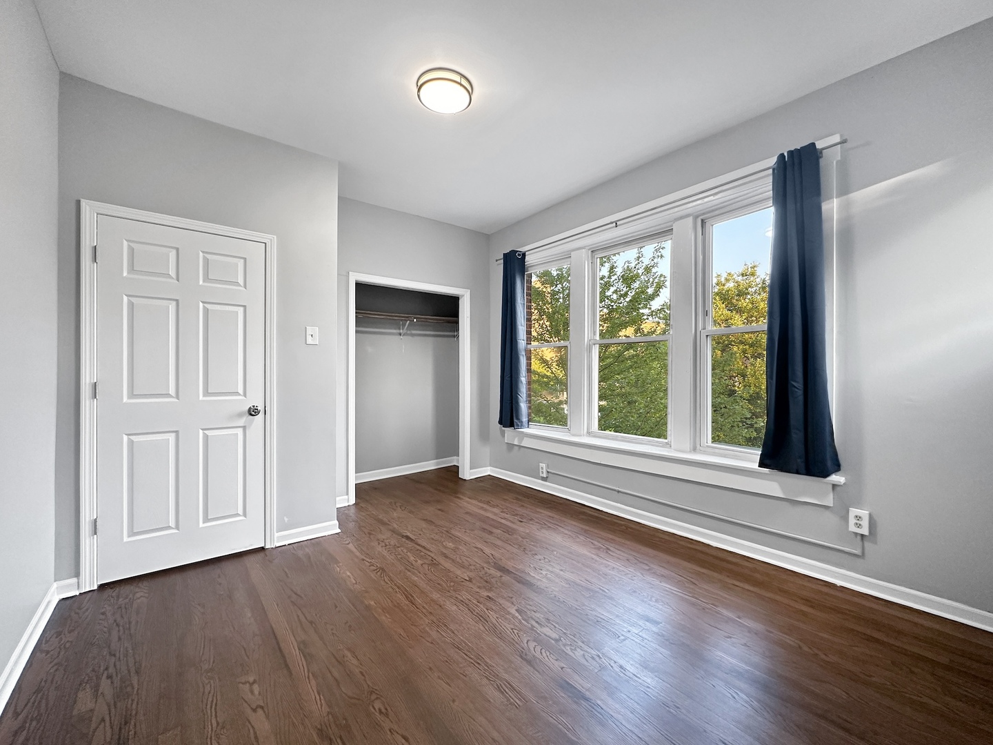 1838 W 65th Street Property Photo 15