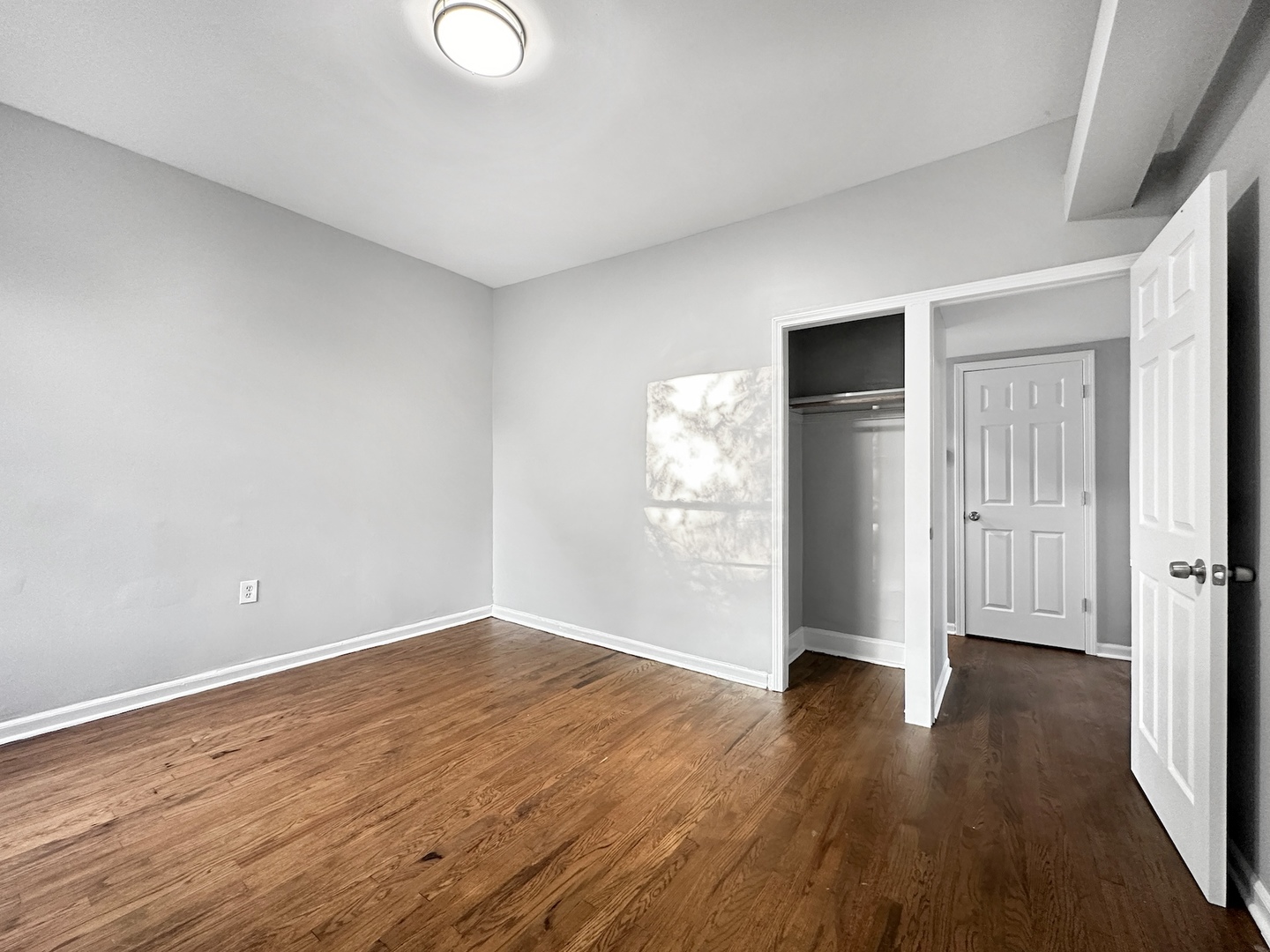 1838 W 65th Street Property Photo 17