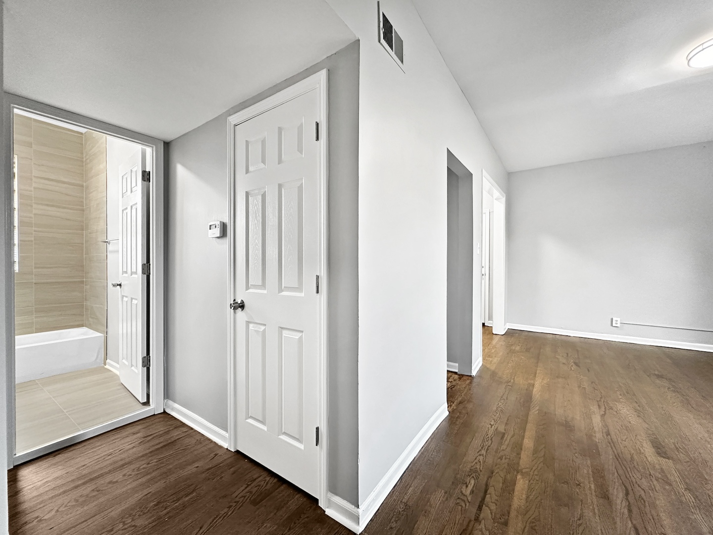 1838 W 65th Street Property Photo 19