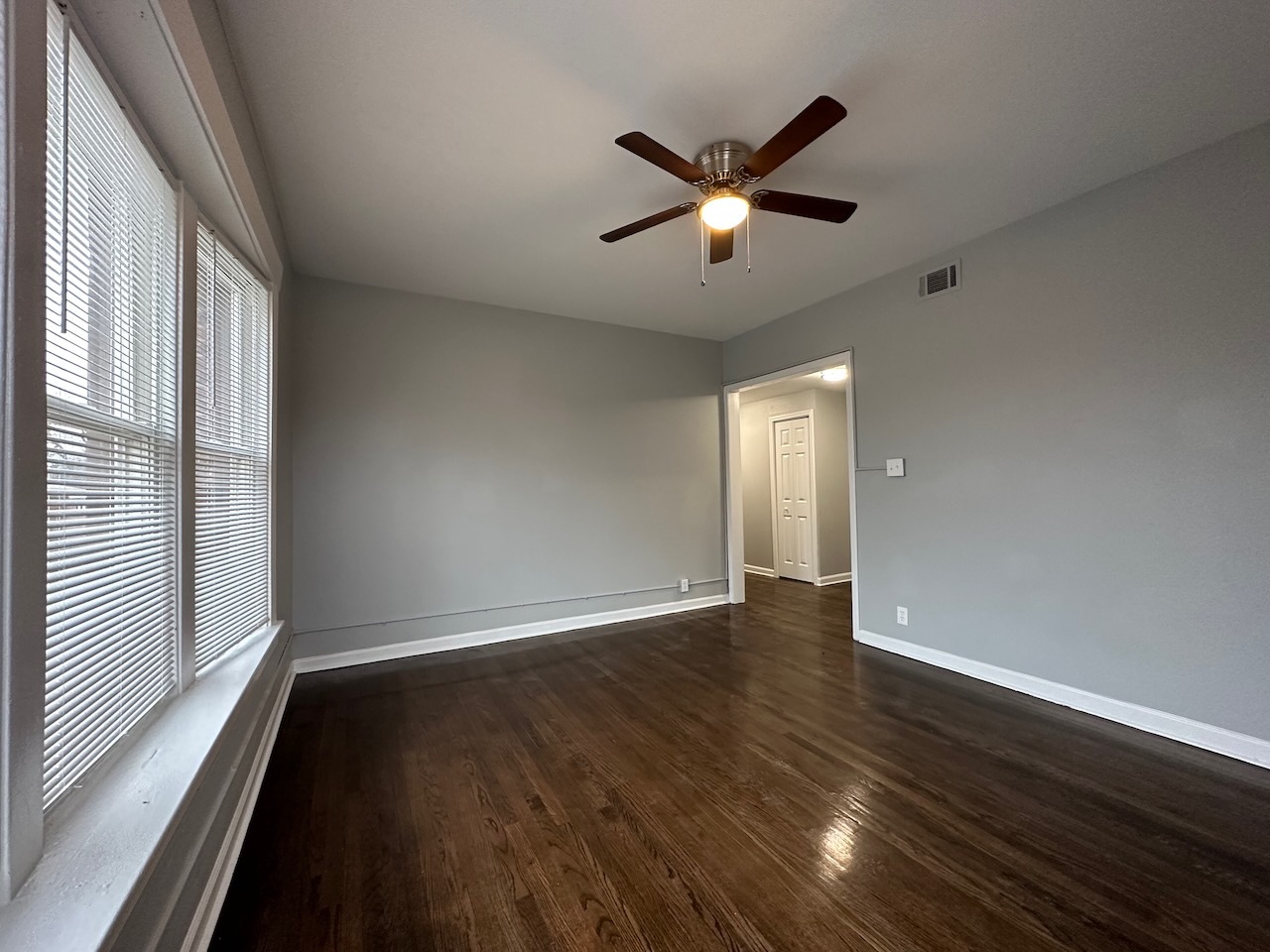 1838 W 65th Street Property Photo 24
