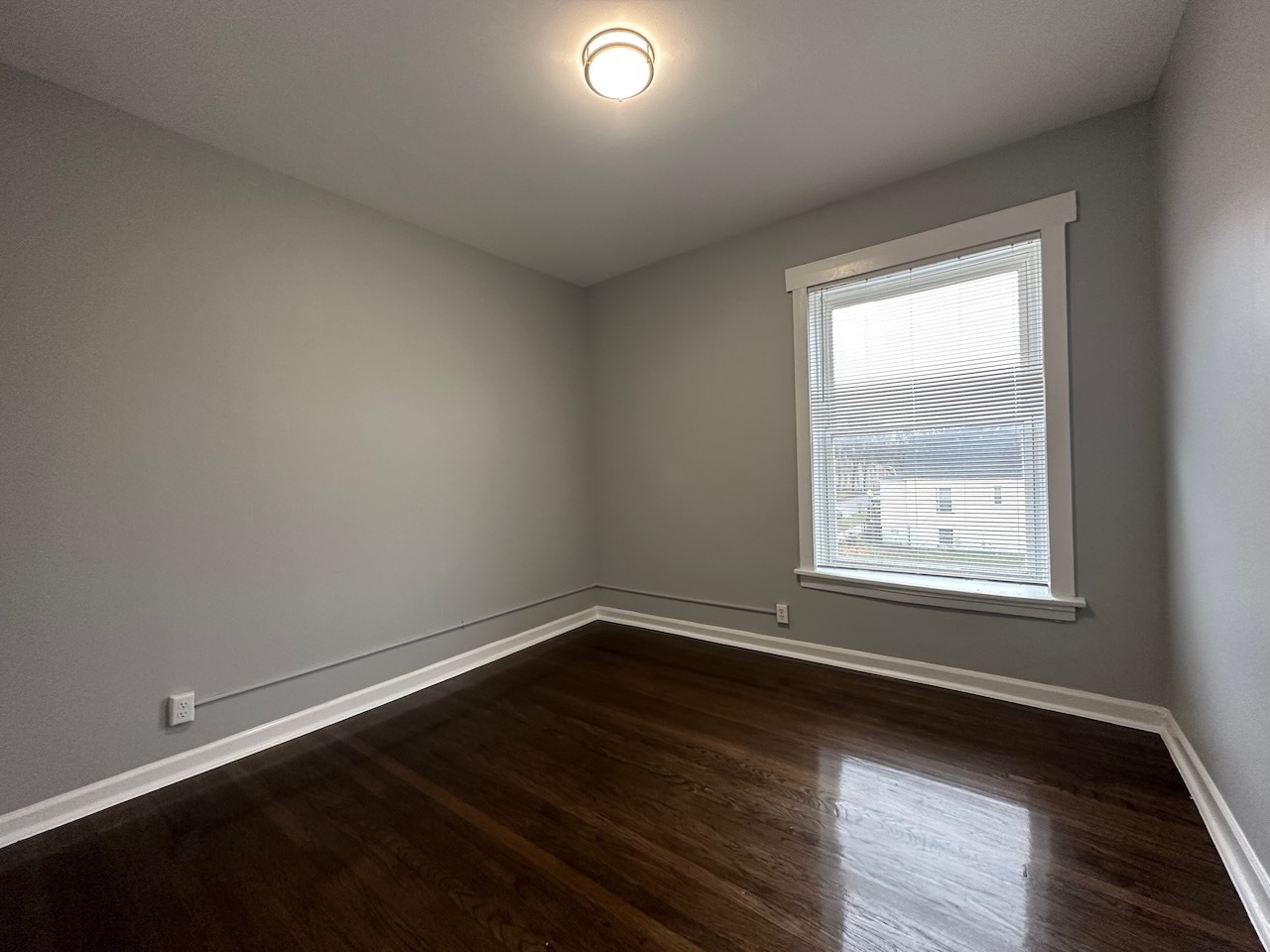 1838 W 65th Street Property Photo 27