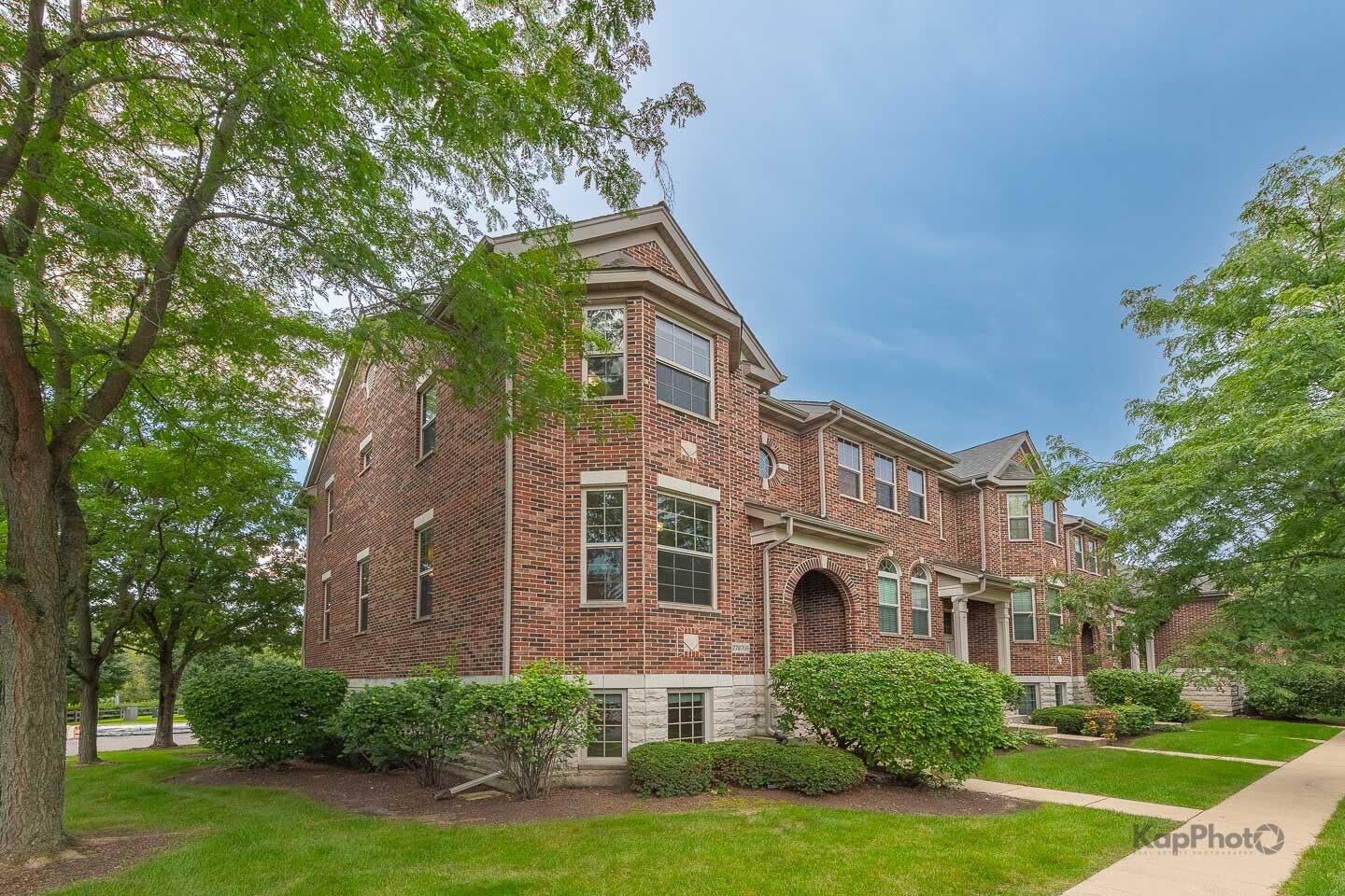 27W708 N Meadowview Drive