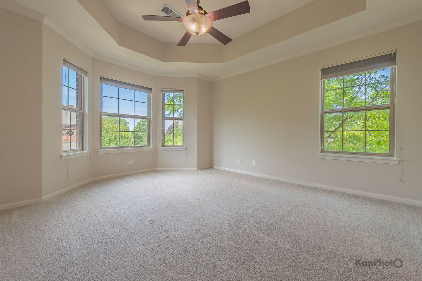 27w708 N Meadowview Drive Property Photo 14