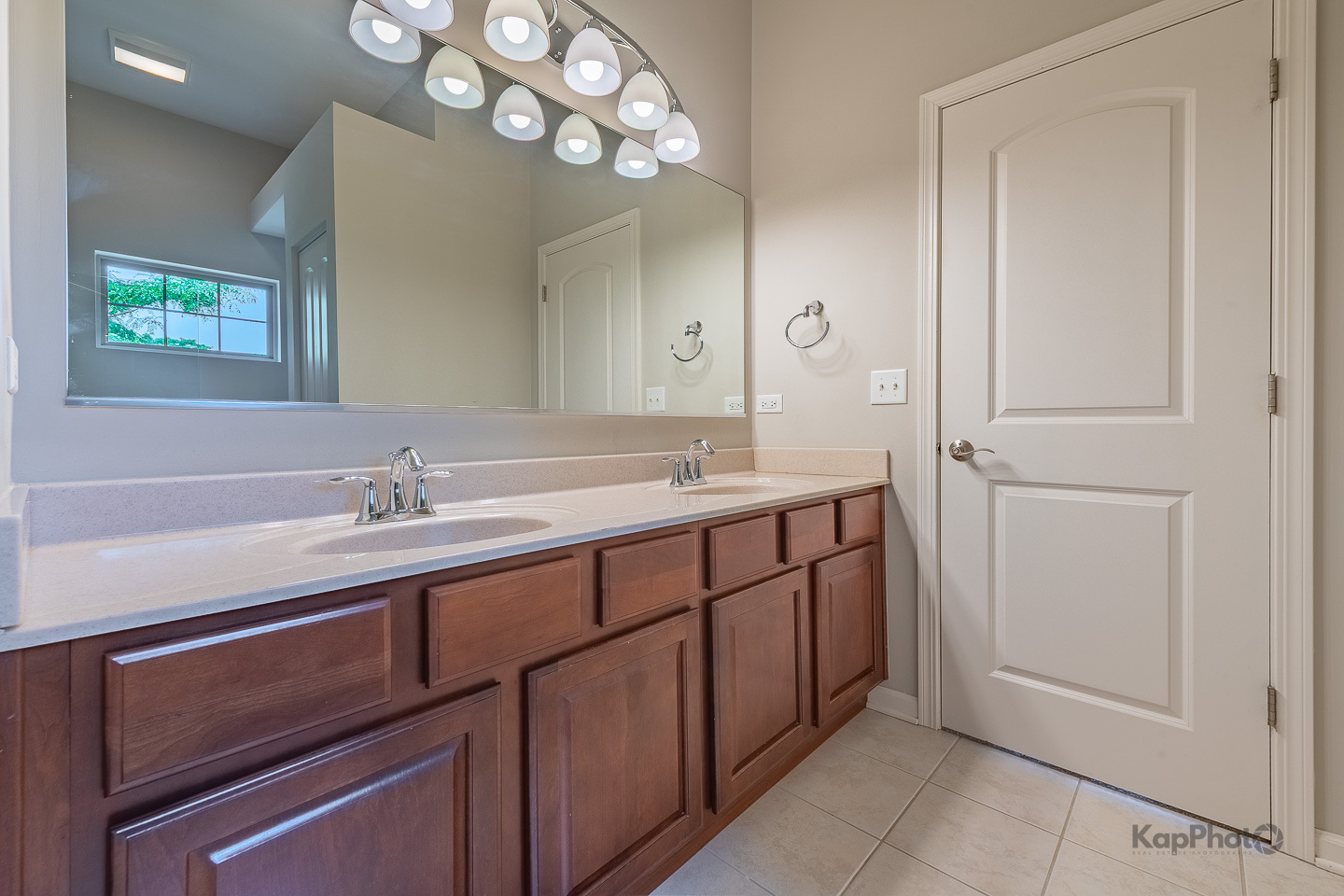 27w708 N Meadowview Drive Property Photo 15