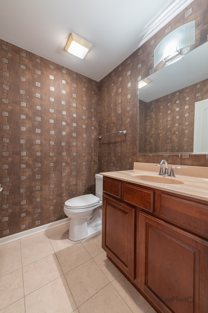 27w708 N Meadowview Drive Property Photo 23