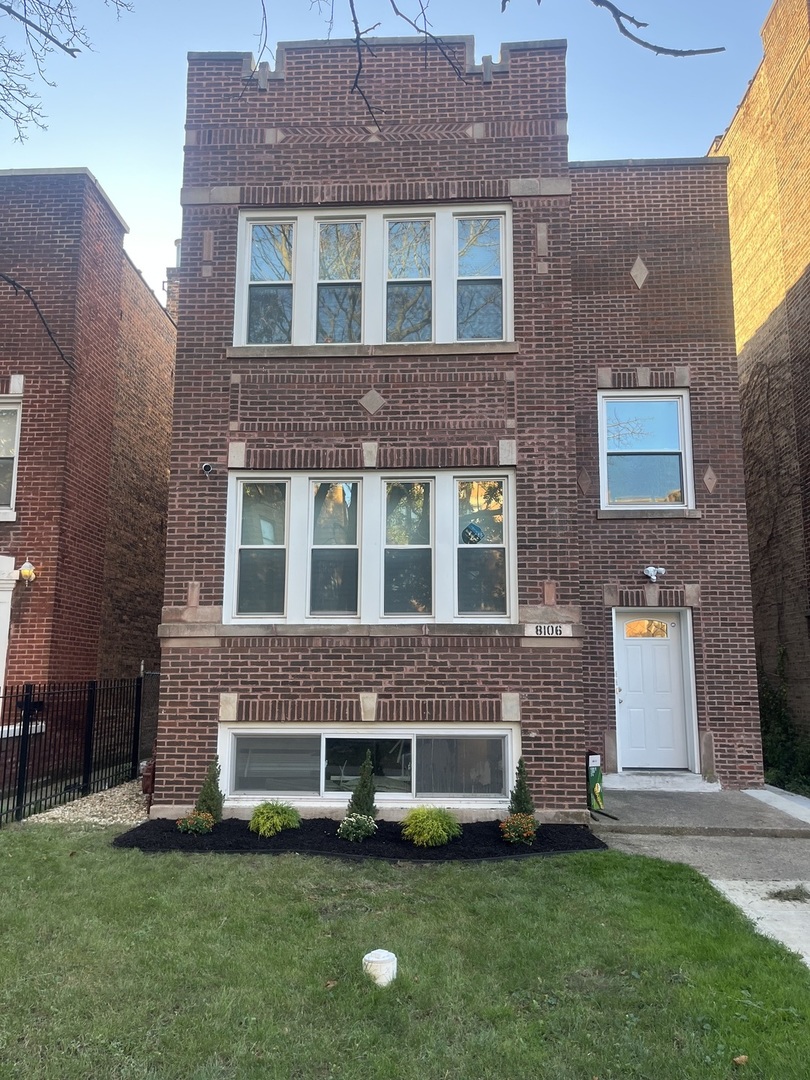 8106 S Langley Avenue G Property Photo 1