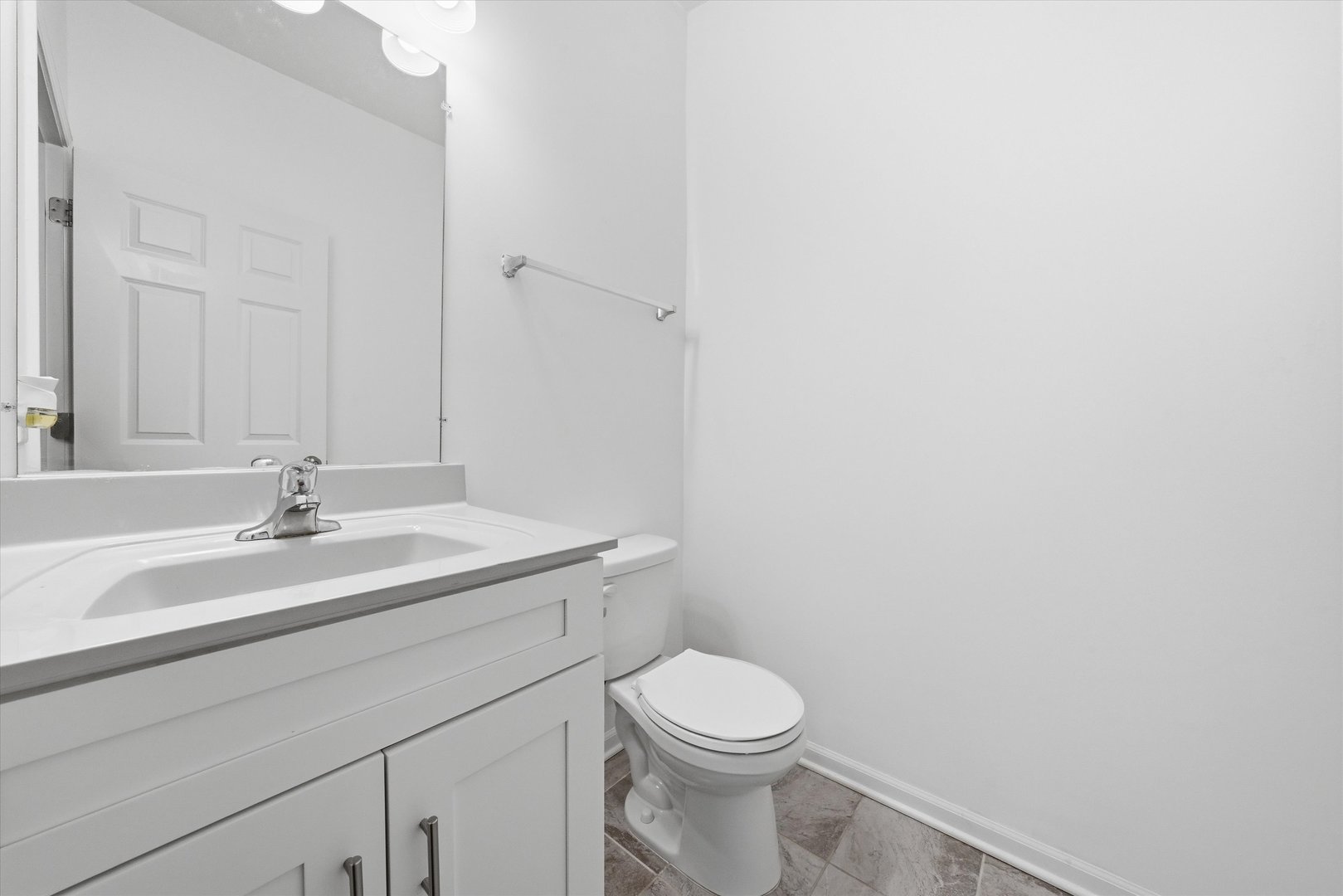 1010 Regent Drive Property Photo 12