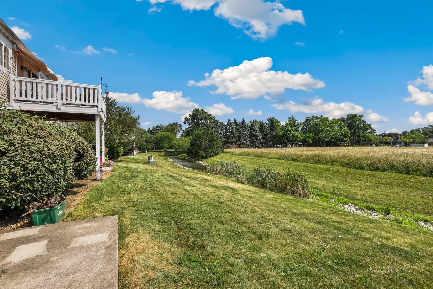 124 Andrew Taras Court 2d Property Photo 12