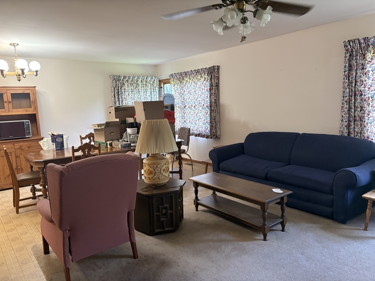 18610 W Karen Lane Property Photo 6