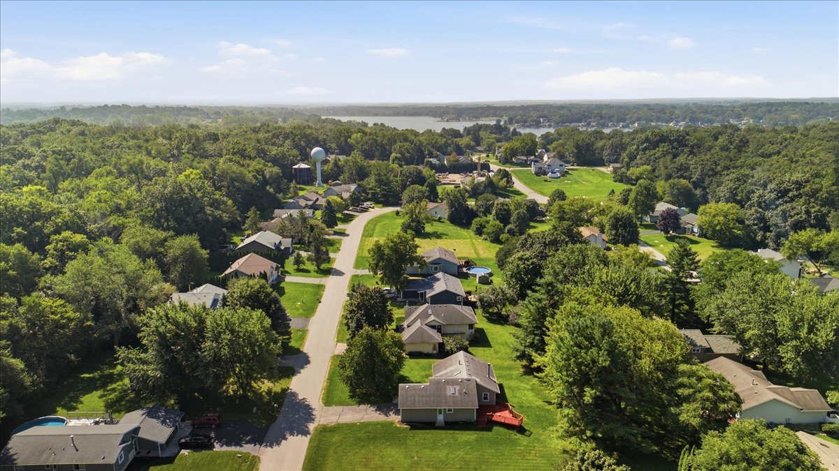 122 Drew Court Property Photo 35