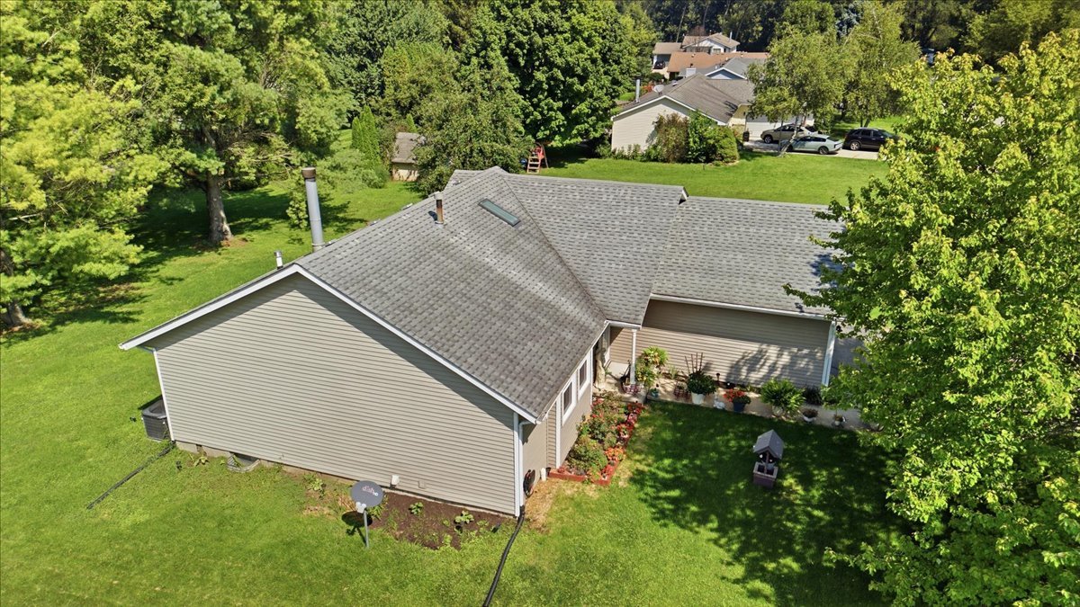 122 Drew Court Property Photo 37