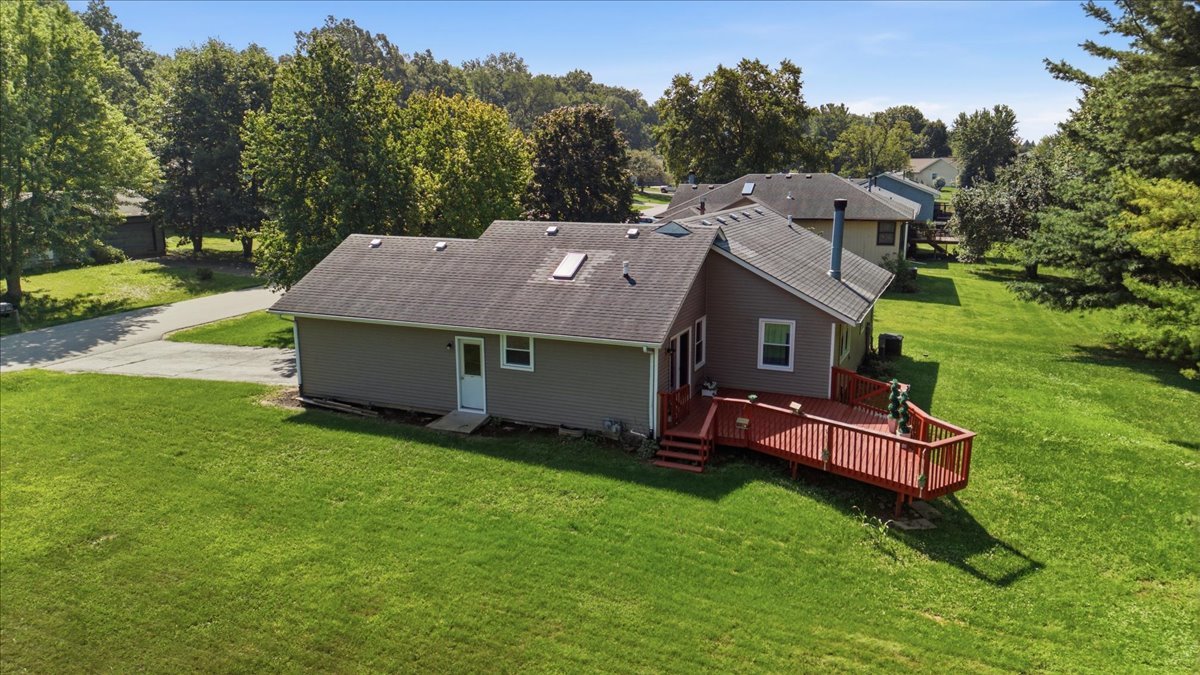 122 Drew Court Property Photo 39