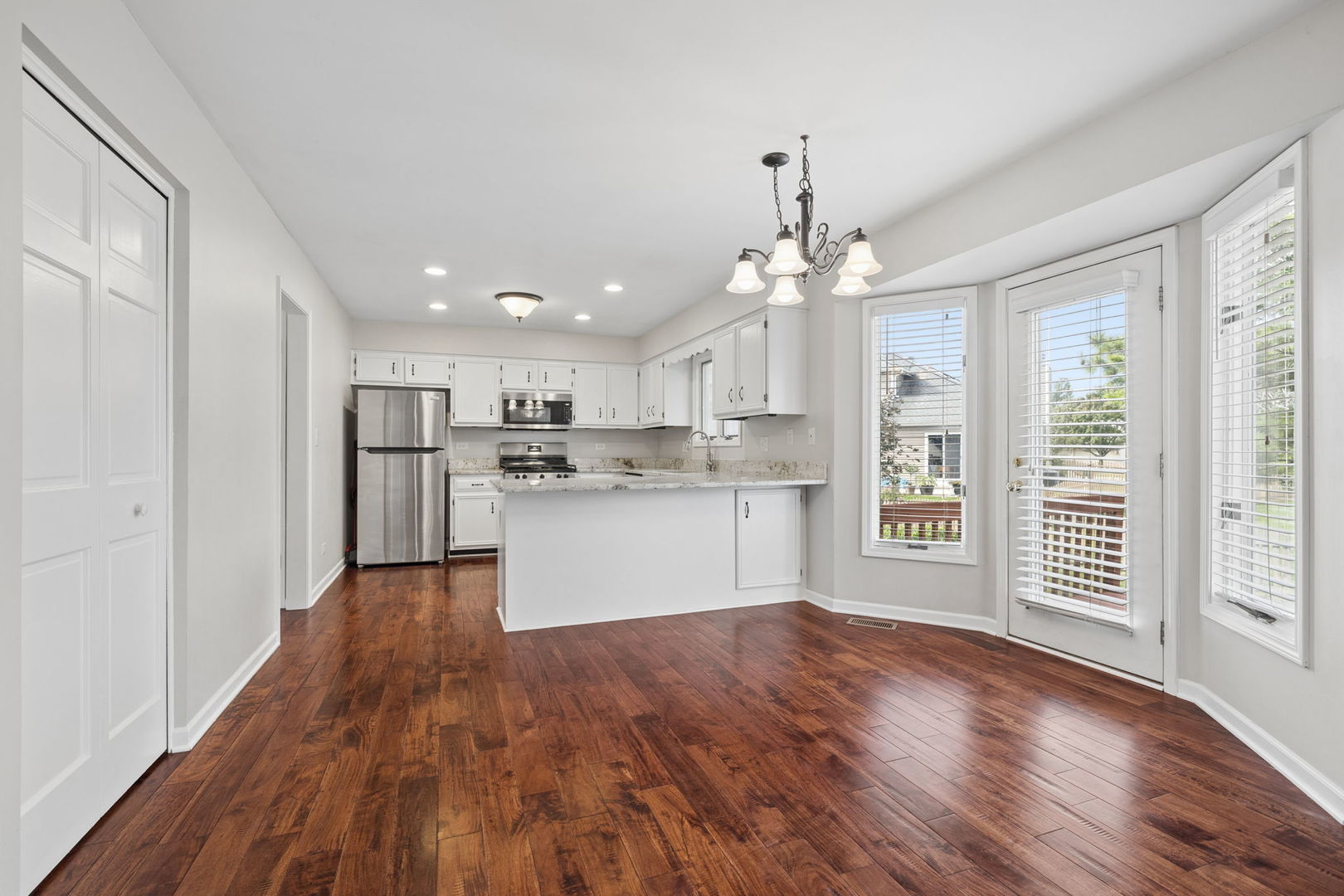 1803 Chestnut Hill Road Property Photo 6