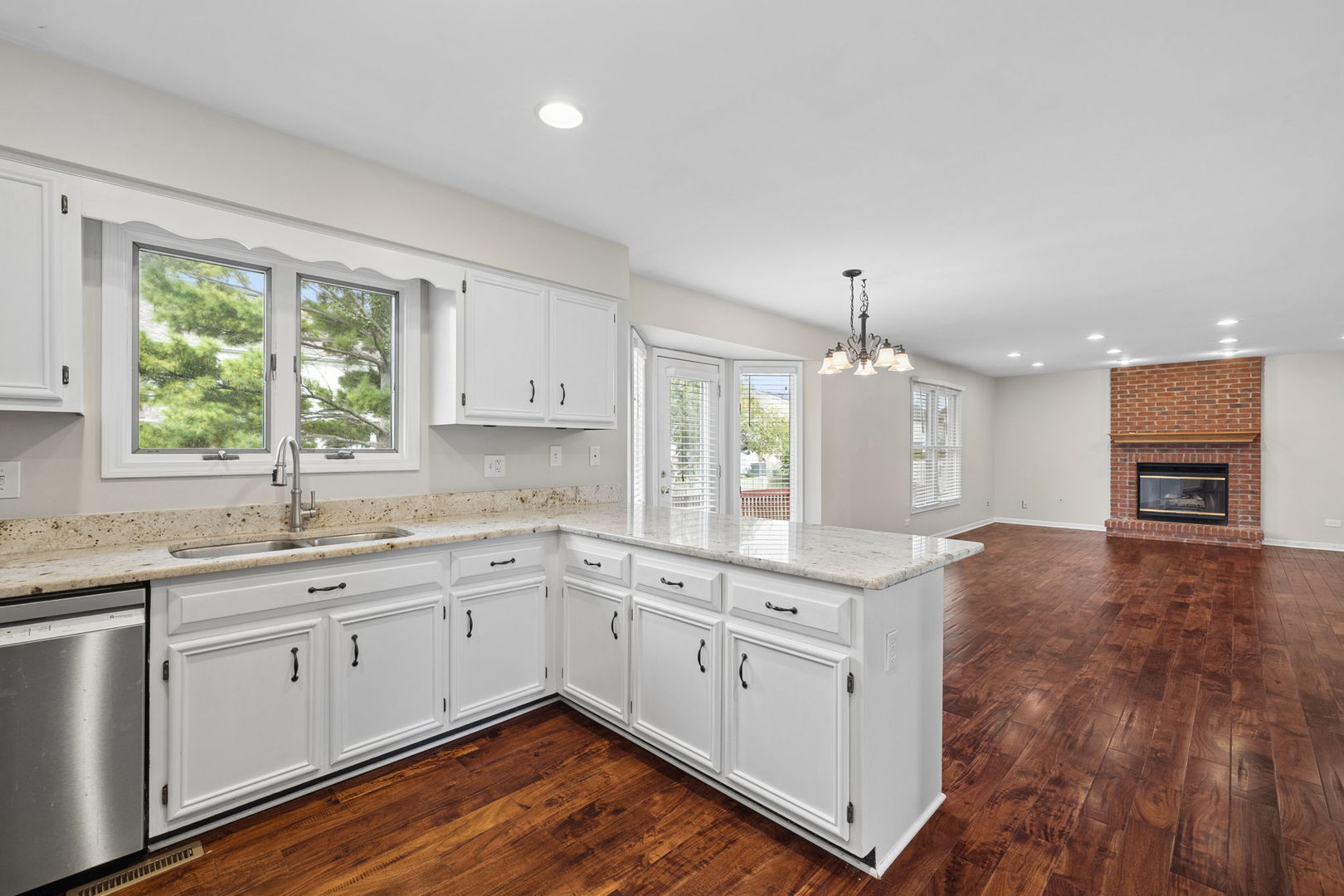 1803 Chestnut Hill Road Property Photo 8