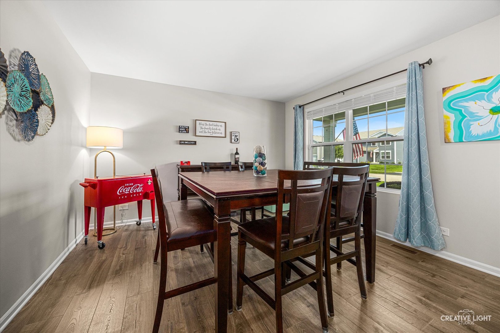 1728 Dempsey Circle Property Photo 4