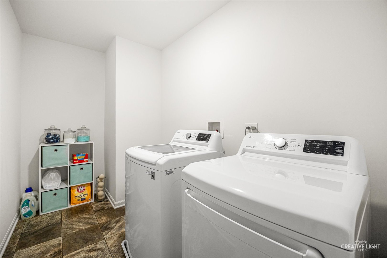 1728 Dempsey Circle Property Photo 15