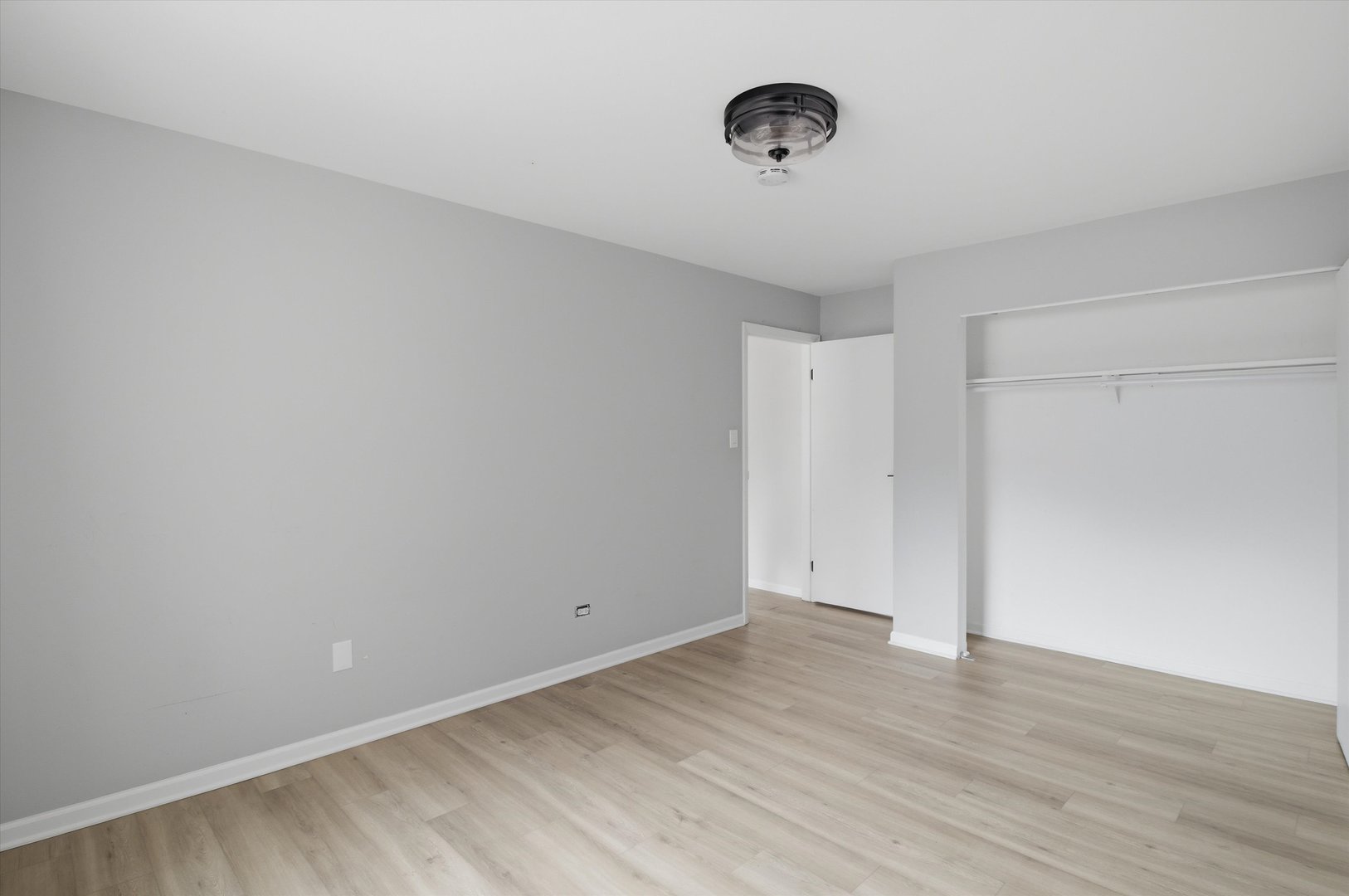 420 S Home Avenue 107n Property Photo 9