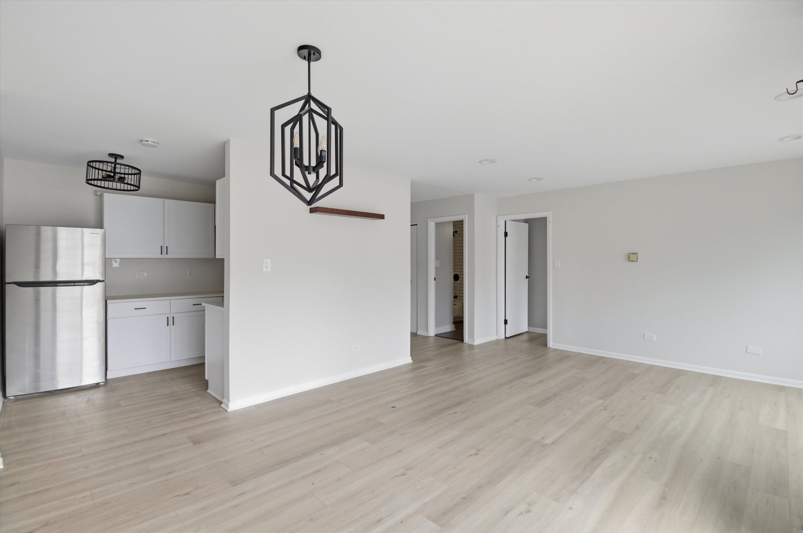 420 S Home Avenue 107n Property Photo 17