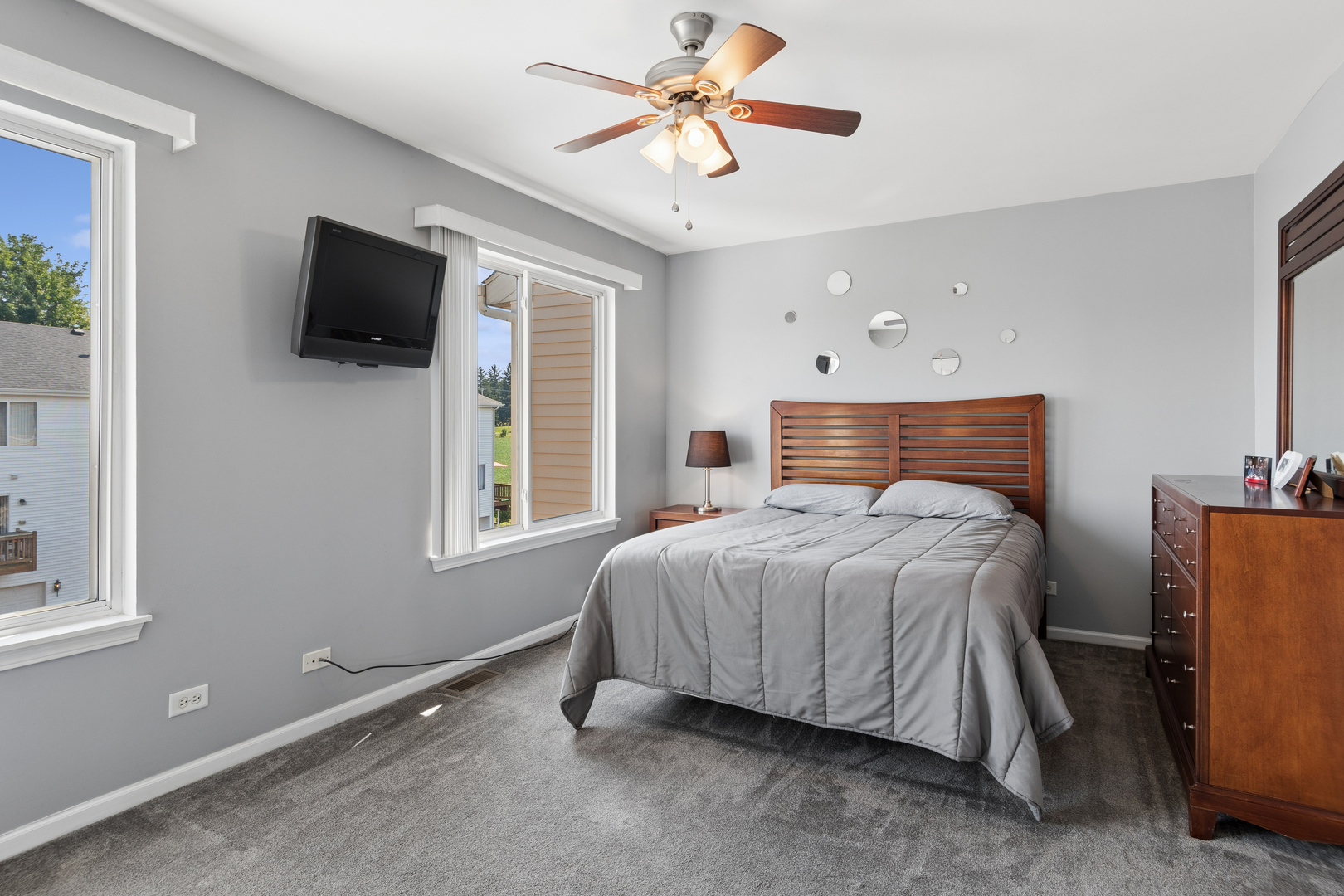 530 Lincoln Station Drive 530 Property Photo 15
