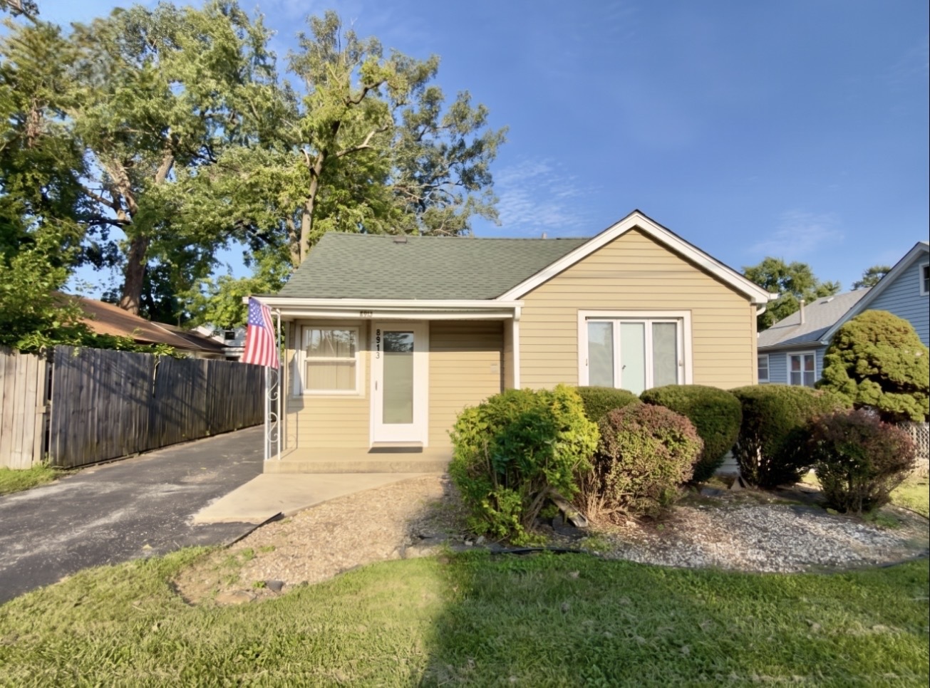 8913 Central Avenue Property Photo 1