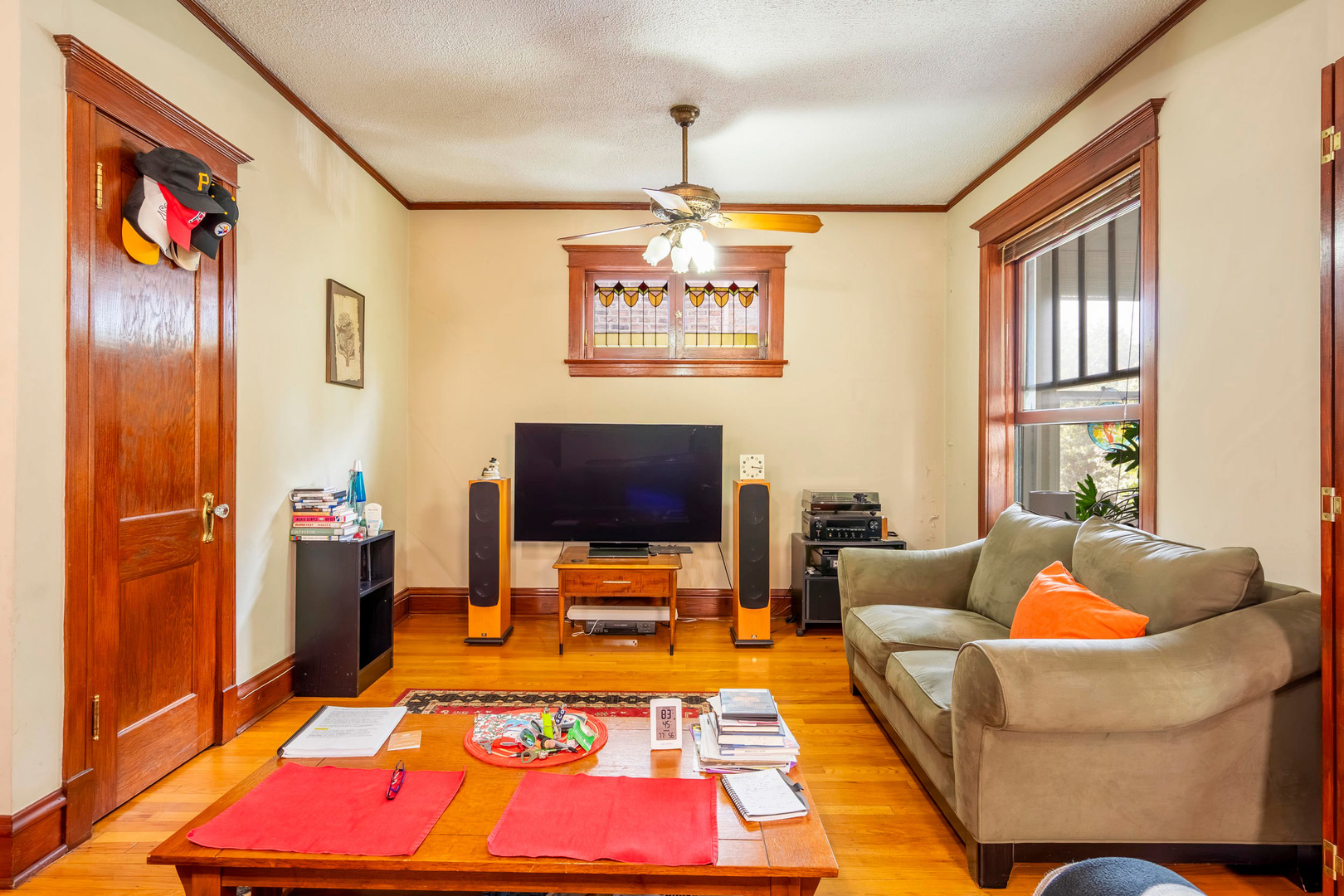 1317 W Elmdale Avenue Property Photo 11