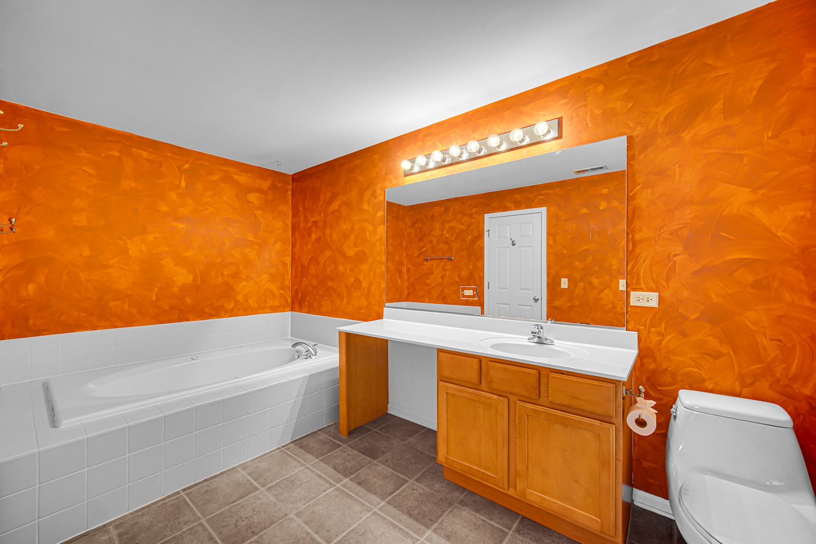 1632 Fredericksburg Lane Property Photo 12