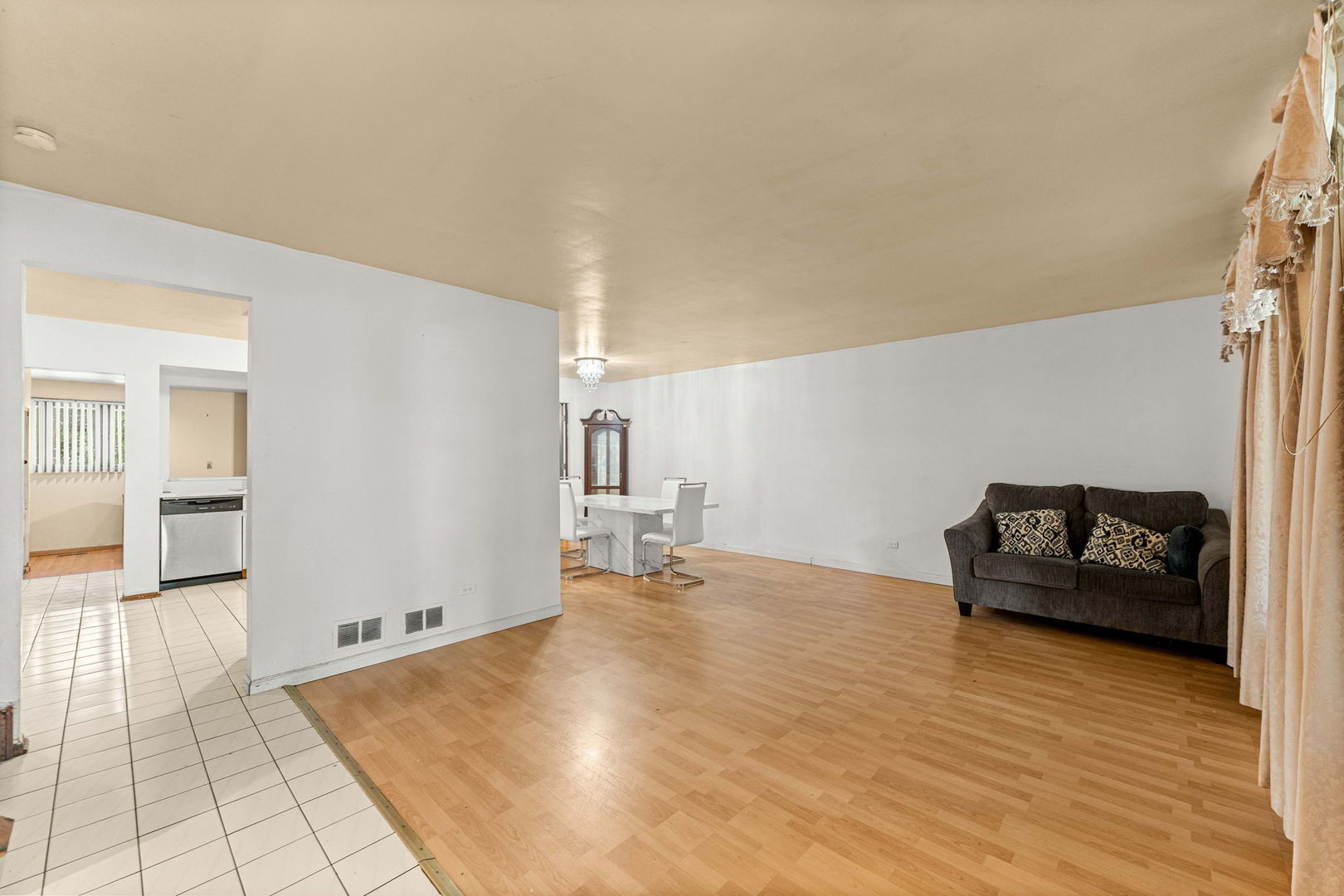 1114 185th Place Property Photo 10