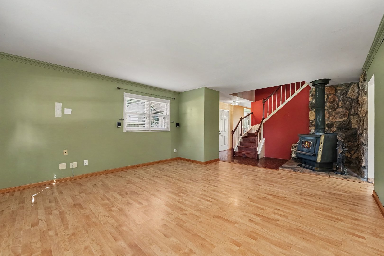 40w630 Atchison Drive Property Photo 6
