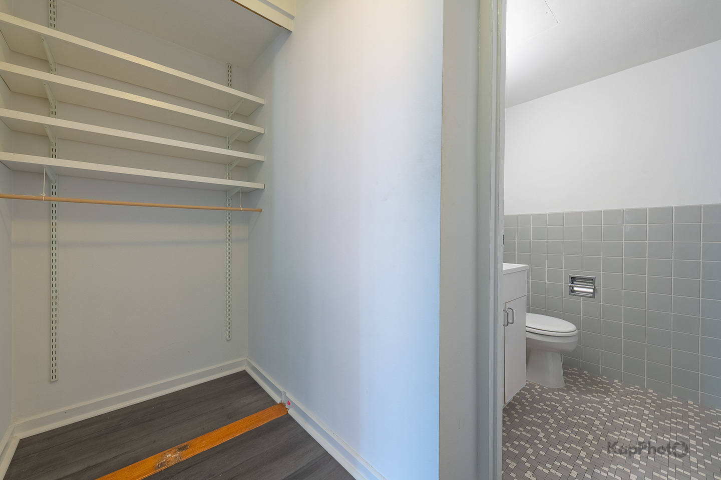 850 N Dewitt Place 16i Property Photo 19
